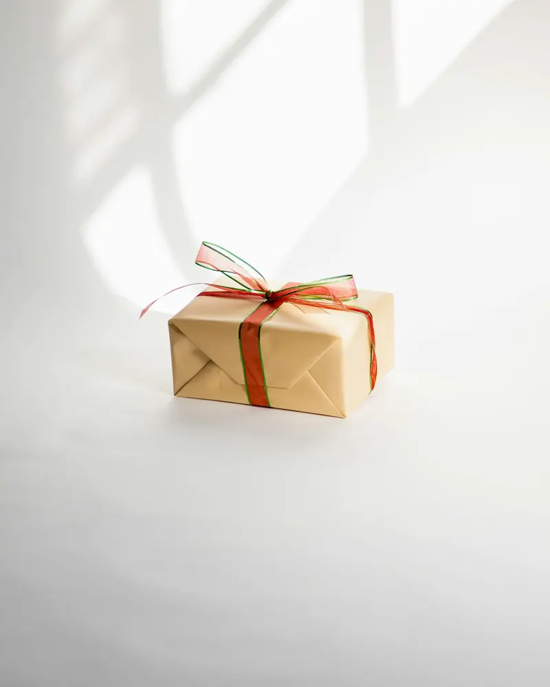 Hộp quà giấy màu nâu